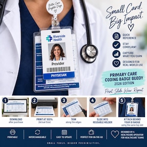 Può includere: Una Primary Care Coding Badge Buddy 2026 Edition, una scheda di riferimento per professionisti medici. Presenta uno sfondo bianco con testo blu, un codice a barre e un segnaposto per foto. La scheda è progettata per essere indossata dietro un badge.