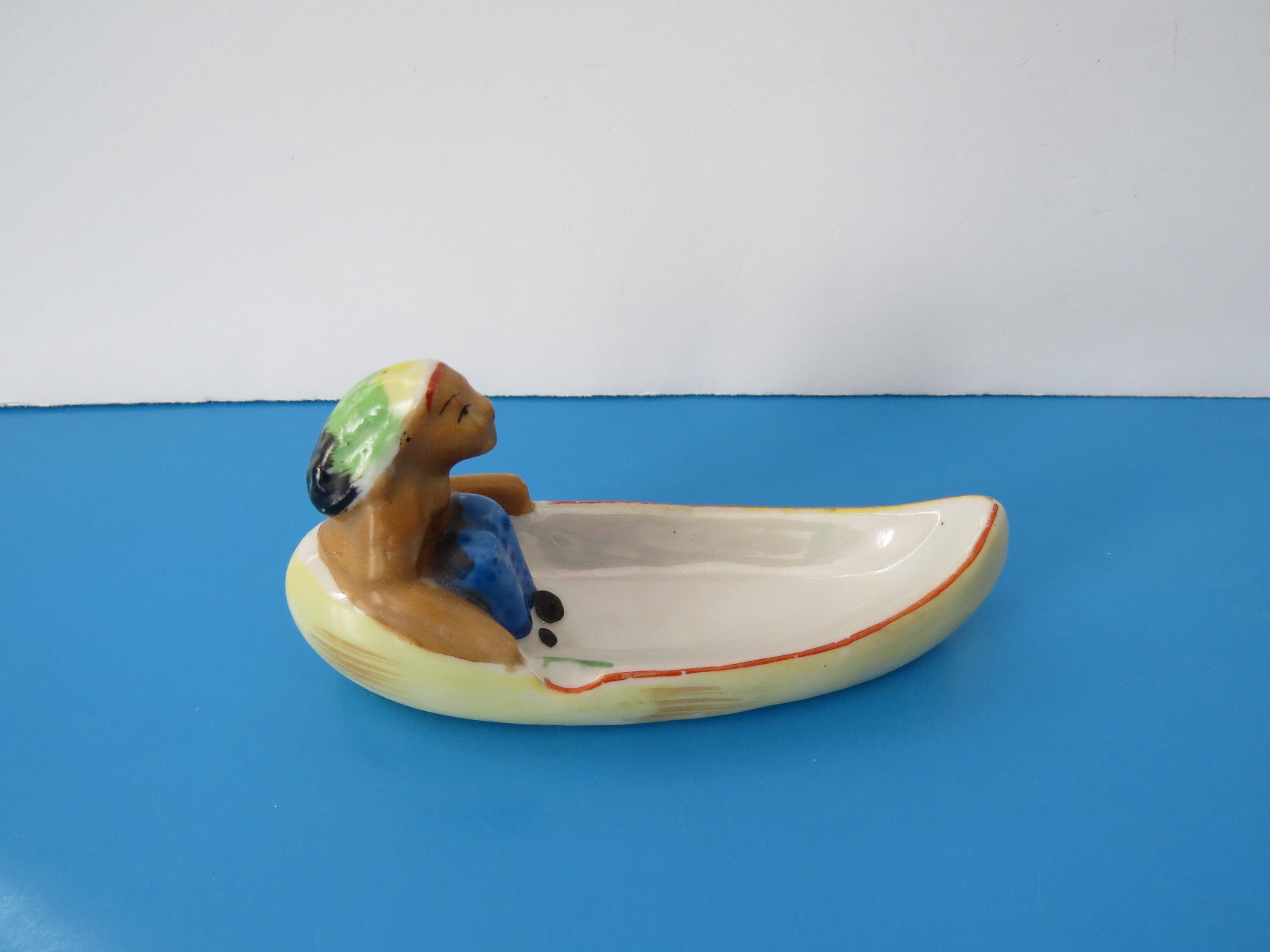 Occupied Japan Ashtray or Trinket Native American Indian in Canoe, Hand Painted, 1940s, Made in Occupied Japan