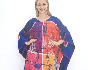 Caftán de sarga de seda estampada: prenda playera ideal para el resort