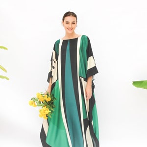 Green Kaftan Summer Loungewear, Blended Silk Kaftan Plus Size, Full Length Kaftan Poolside Party Kaftan Vibe 1960, Geometric Print Caftan