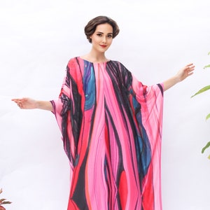 Pink Kaftan Silk Holiday Kaftan for Friends, Blended Silk Caftan Resort Wear Plus Size, Custom Length Vacation Kaftan Silk Gift for Mother