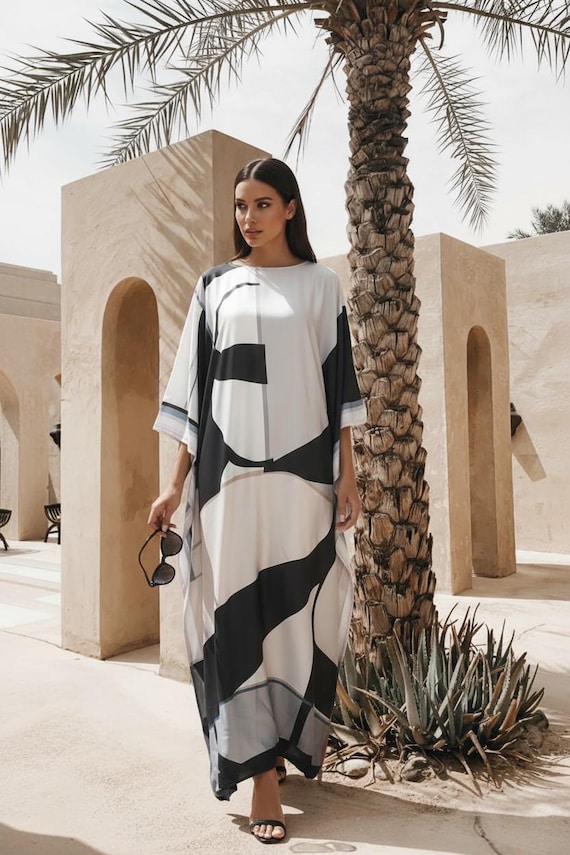 kaftan dress black and white Kaftan for Shorter Women : Black & White Theme, Silk Blend Dressing Gown  Resort Wear, Custom Made