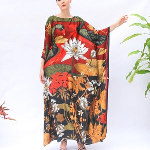 NECK TIE MAXI KAFTAN WELCOME TO THE WHITE LOTUS main image 0