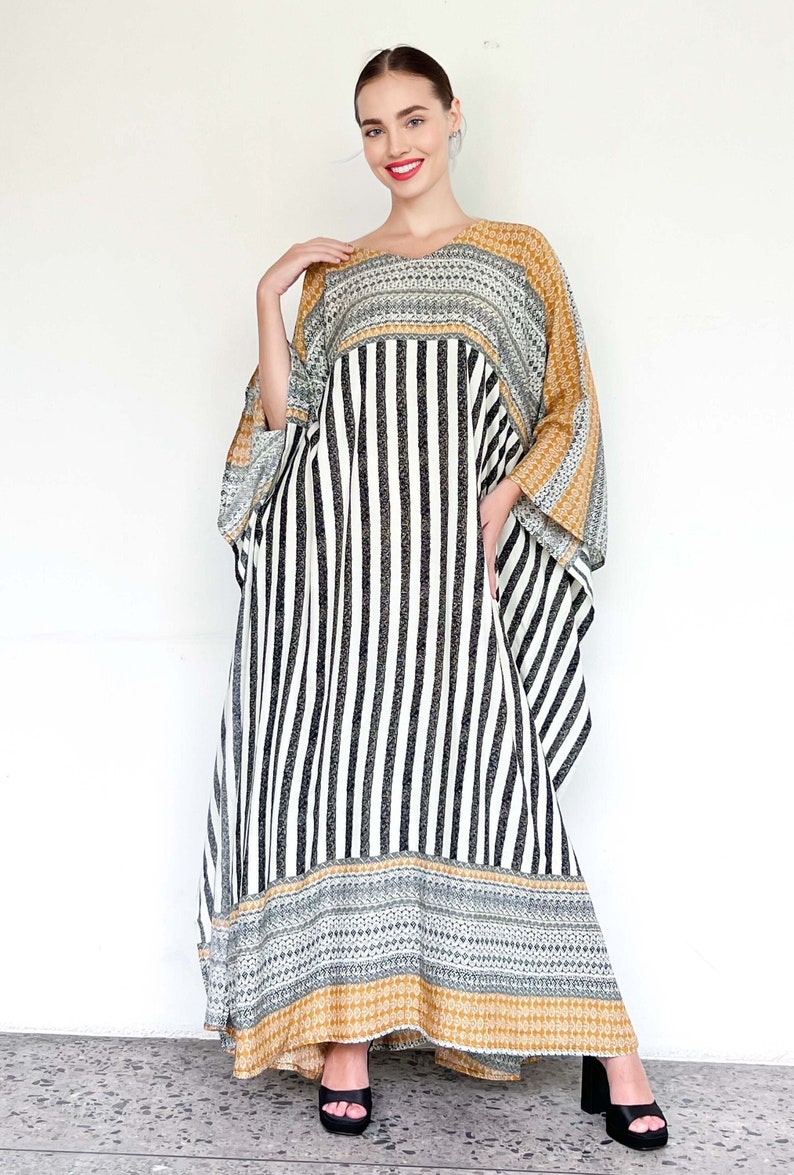 Essential Abaya - Kaftan Fit - Cloud Foam main image 1
