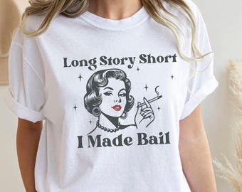 Vintage Housewife Tshirt, Funny Vintage Shirt, Retro Housewife T-shirt, Funny Shirt, Gift for Mom, Gift for Friend, Comfort Colors T-shirt