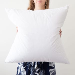 22x22 Down Alternative Pillow Insert || Down Alternative Throw Pillow Inserts || Made in Massachusetts II Decorative Pillow Inserts