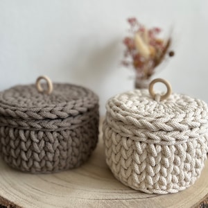 Crochet basket with lid | Storage | Utensilo| Gift idea | basket | Baskets | Order| Living room | bathroom | hallway | crocheted