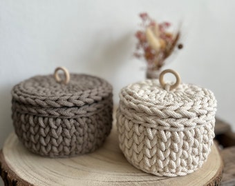 Crochet basket with lid | Storage | Utensilo| Gift idea | basket | Baskets | Order| Living room | bathroom | hallway | crocheted