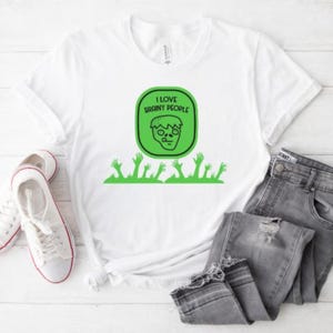 Funny Zombie T-Shirt, I Love Brainy People Tee, Zombie Graphic Tee, Horror Tee, Halloween Shirt, Funny Halloween Costume, Living Dead Top