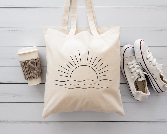Retro Ocean Sun Shirt, Vintage Summer Beach Tee, Nature Sunrise Sunset Graphic Sweatshirt
