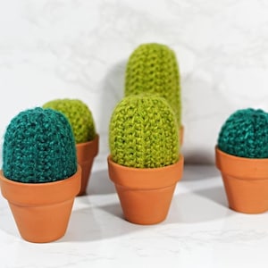 Crochet Cactus: Adorable Amigurumi Digital Pattern - Create Your Own Plant-inspired Charm