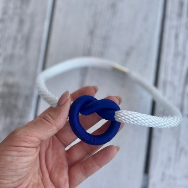 Freedom necklace in santorini blue