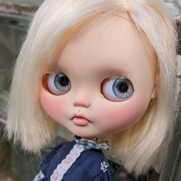 Alaska - Blythe Puppe - OOAK Doll