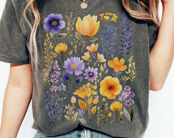 Summer Wild Flowers Comfort Colors Shirt, Cottagecore T-Shirt, Botanical T Shirt, Pressed Flowers TShirt, Floral Tee, Boho Oversized Tee