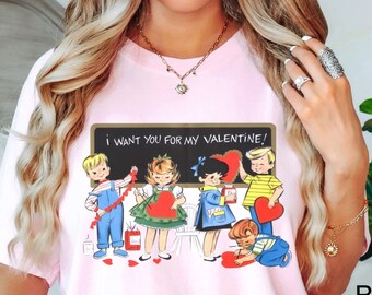 Comfort Colors Womens Vintage Valentines Day Shirt Teachers Valentines Day T-Shirt 1950s Retro Valentines Day TShirt Hearts Tee Oversized