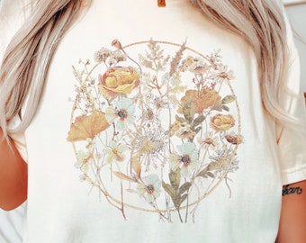 Boho Wildflowers Comfort Colors Shirt, Wild Flowers TShirt, Vintage Floral Graphic Tee, Botanical T Shirt, Gift For Women, Oversized T-Shirt