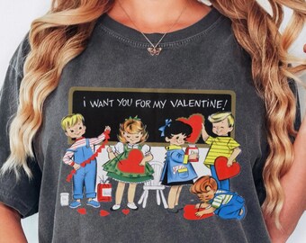 Comfort Colors Womens Vintage Valentines Day Shirt Teachers Valentines Day T-Shirt 1950s Retro Valentines Day TShirt Hearts Tee Oversized