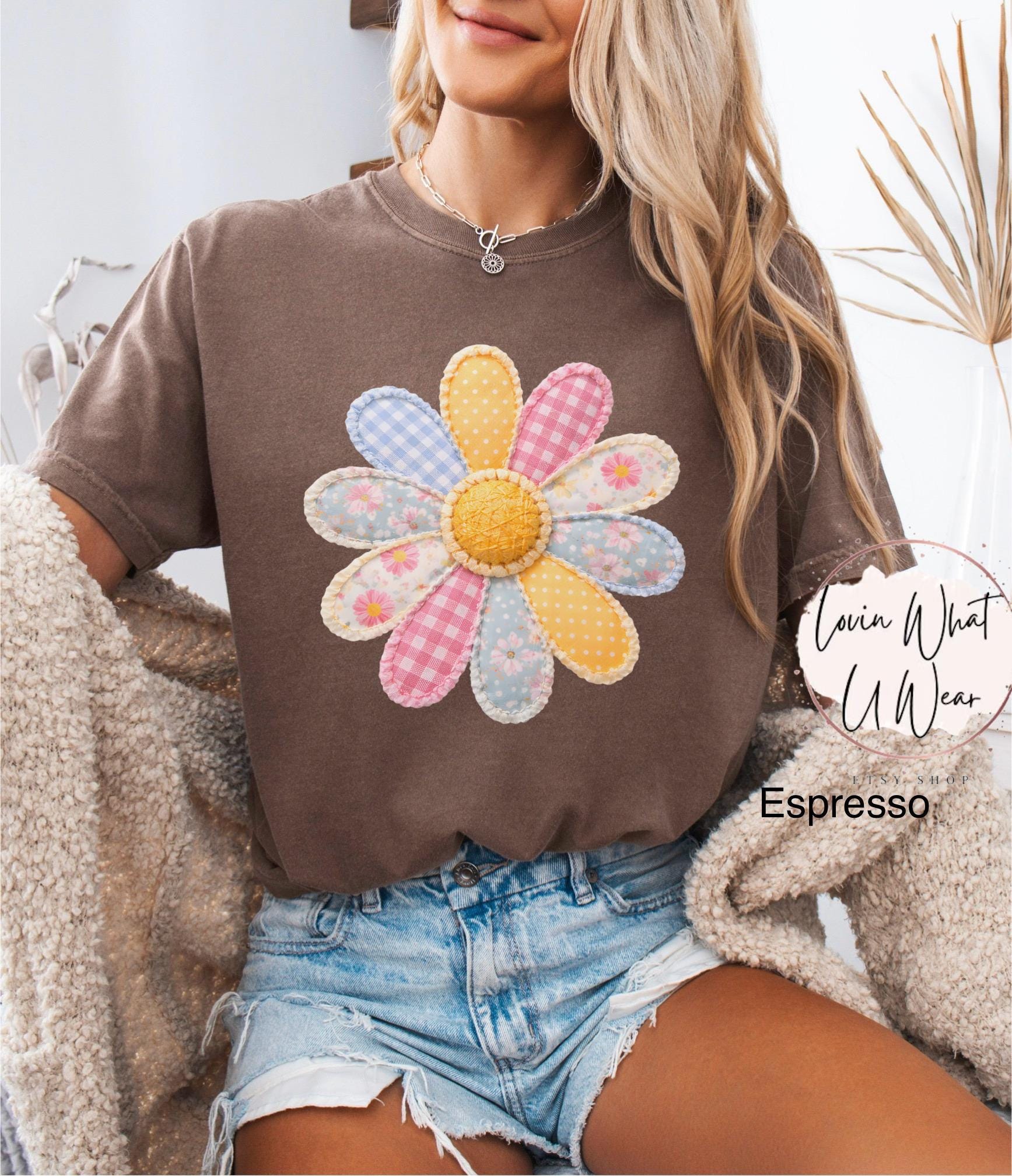 Comfort Colors Faux Quilted Patchwork Daisy Shirt Floral Graphic