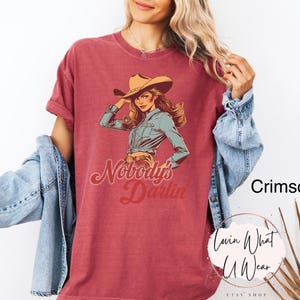 Comfort Colors Retro Western Shirt Nobodys Darlin T-Shirt Vintage Cowgirl TShirt Rodeo Tee Trendy Country Music Top Cute Southwest TShirt afbeelding 4