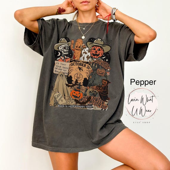 Comfort Colors Western Halloween Shirt Vintage Halloween T-Shirt Cowboy Skull TShirt Cowboy Halloween Top Skeleton Shirt Spooky Season Tee