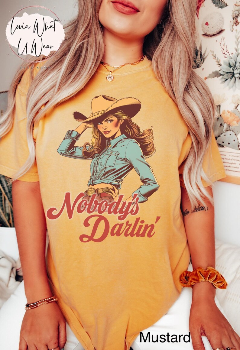 Comfort Colors Retro Western Shirt Nobodys Darlin T-Shirt Vintage Cowgirl TShirt Rodeo Tee Trendy Country Music Top Cute Southwest TShirt afbeelding 5