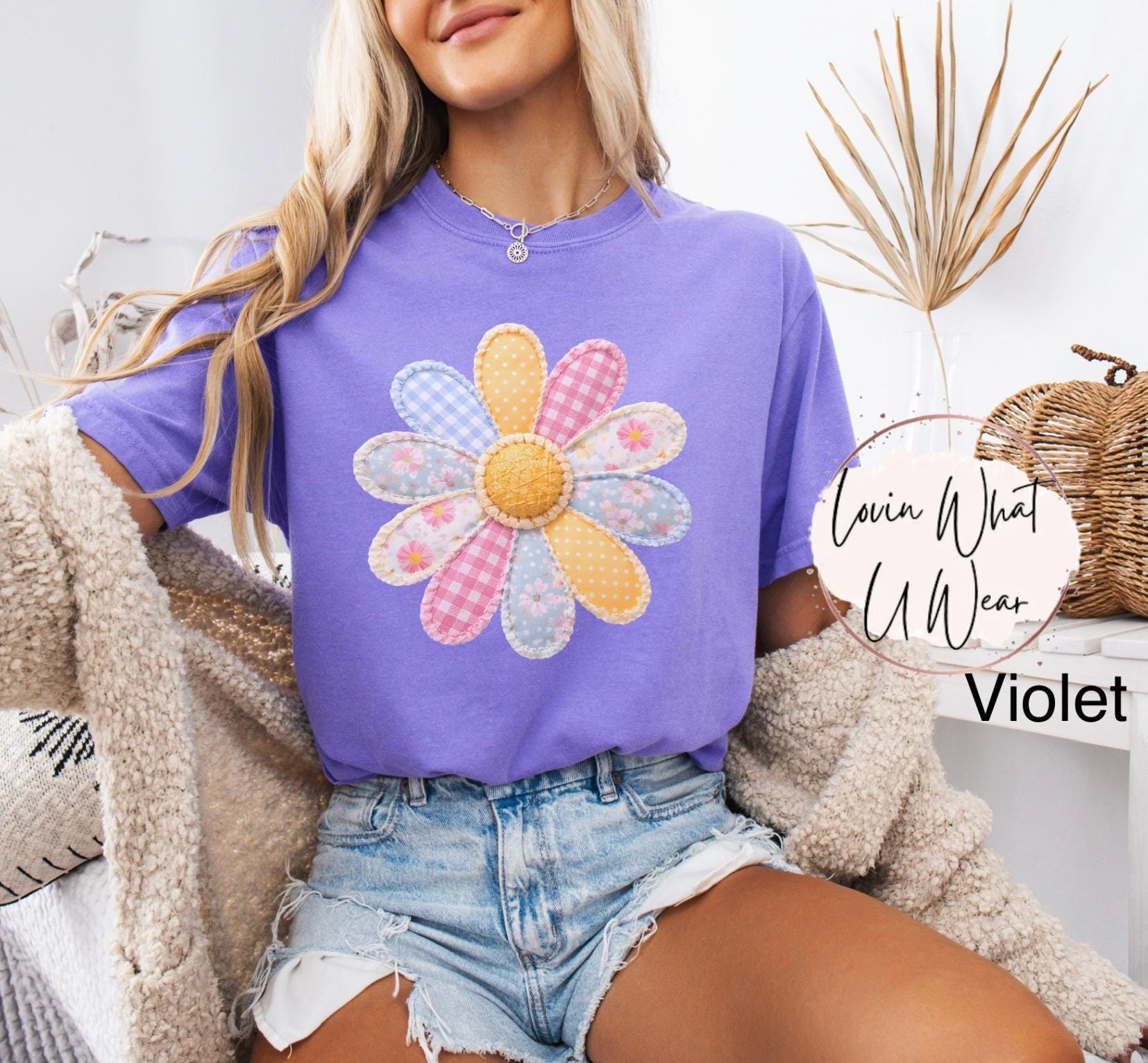 Comfort Colors Faux Quilted Patchwork Daisy Shirt Floral Graphic