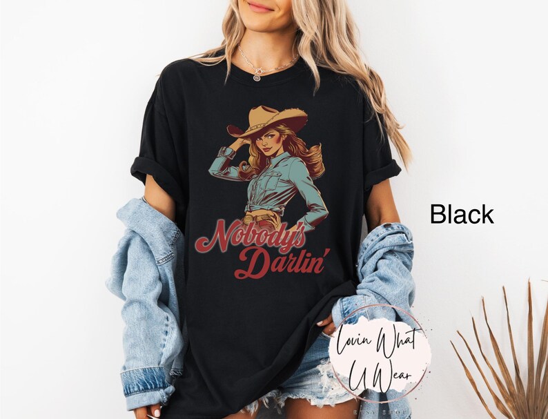 Comfort Colors Retro Western Shirt Nobodys Darlin T-Shirt Vintage Cowgirl TShirt Rodeo Tee Trendy Country Music Top Cute Southwest TShirt afbeelding 9