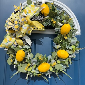 Summer wreath, all season wreath, front door, kitchen wreath, back porch wreath , farmhouse wreath, birthday gift, homewarming gift, outside
