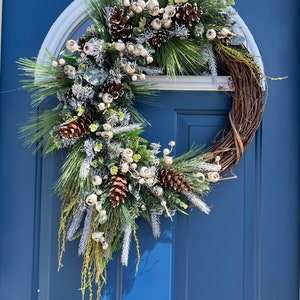 Christmas wreath, winter season, farmhouse Christmas, nature Christmas, pinecones , pine branches, front door, holiday, Christmas wreath