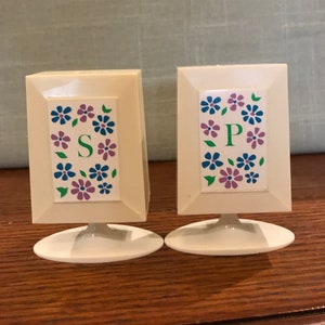Retro Deka Plastic Boxes with Blue Flowers Salt and Pepper Shakers