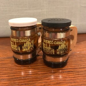 Souvenir Amber Glass Mugs Quebec Canada Salt and Pepper Shakers