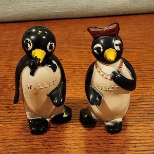 Kool Cigarettes Advertising Plastic Willie and Millie Salt and Pepper Shakers Set 4