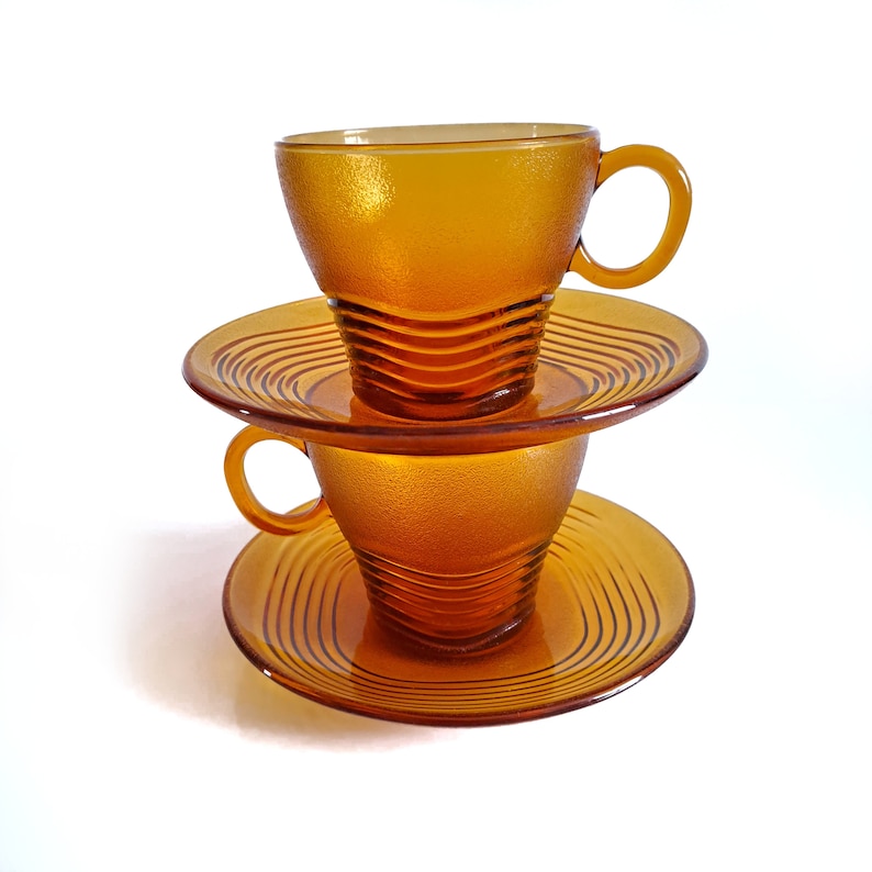 Tasse et soucoupe duralex ondine image 1