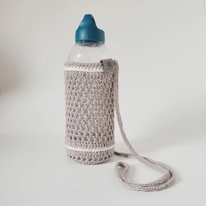 Porte gourde au crochet à bandoulière • sac bouteille eau • sortie scolaire • randonnée • trail • protège gourde • cadeau fait main