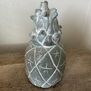 Isabel Bloom Pottery Pineapple Figure Statue Sculpture Hospitality Vintage Decor