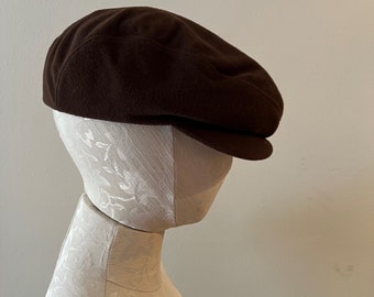 Vintage Pappagallo 'Newsboy' Brown Velour Cap (Small)