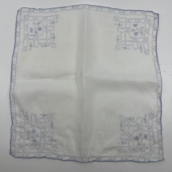 Vintage Fine Sheer Batiste Handkerchief With Pale… - image 3