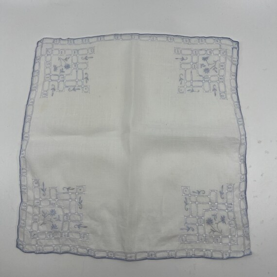 Vintage Fine Sheer Batiste Handkerchief With Pale… - image 5