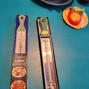 Thermo-Spatula, with Built In Thermometer For Candy, jam And Deep