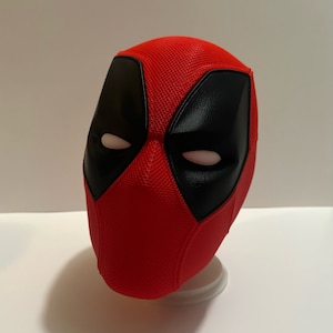 デッドプール フェイスマスク 赤 マーベル デッドプール マスク 1 ペアの磁気目付き 3D