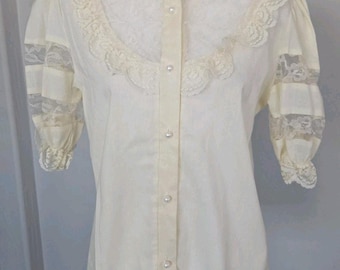 Vintage 70s Victorian Prairie Style Lace High Neck Pearl Button Blouse Top Sz M