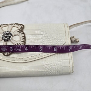Vtg Brighton Off White Crocodile Leather Embroidered Flower Wallet Crossbody Bag image 10