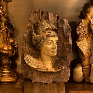Vintage Medieval Wood Carving Wall Art – Renaissance Noble Portrait