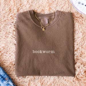 Comfort Colors Bookworm Shirt, Book Worm T-shirt, Book Lover Gifts, Bookworm Tee, Book Club Shirt, Librarian Shirt, Bookish Outfit