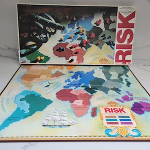 Vintage 1975 RISK Board Game