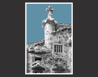 Casa Batlló #3, Fotografía de viajes, B/N Barcelona Poster Print, Barcelona Wall Decor, Barcelona Cityscape, Gaudi Detail