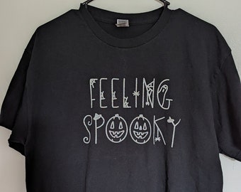 Feeling Spooky T-Shirt Halloween Glitter Large Black T-Shirt