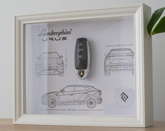 Decoración de llave Lamborghini Urus enmarcada - Plano con NFC