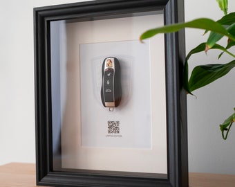 Décoration Porsche 911 clé encadré - QR Code