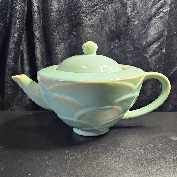 Vintage Green Teapot by Jars-France | Color Jade Green | France